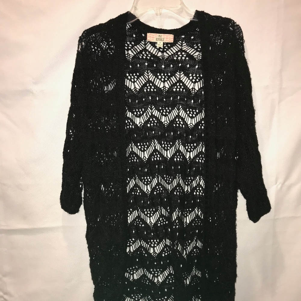 Black short sleeve cardigan